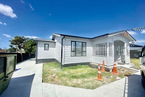 Photo of property in 11 Station Road, Papatoetoe, Auckland, 2025