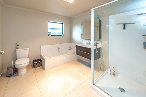 Photo of property in 12 Buckingham Place, Springvale, Whanganui, 4501