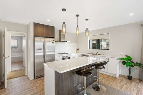 Photo of property in 160 Shillingford Boulevard, Rolleston, 7615