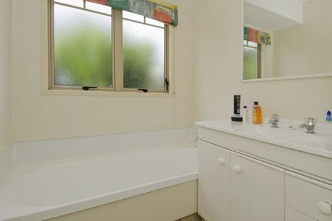 Photo of property in 4/51 Merivale Road, Parkvale, Tauranga, 3112