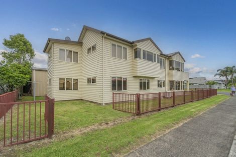Photo of property in 8 Eyre Street, Whitianga, 3510