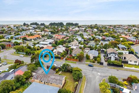 Photo of property in 131 Effingham Street, North New Brighton, Christchurch, 8083