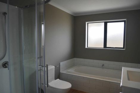 Photo of property in 36 Nicolau Avenue, Rolleston, 7615