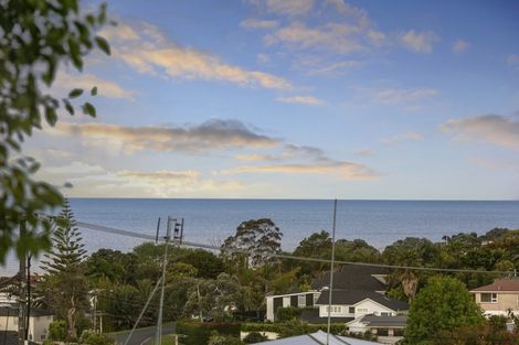 Photo of property in 1/25 Nigel Road, Browns Bay, Auckland, 0630