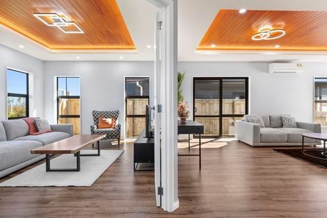 Photo of property in 55 Clarks Beach Road, Clarks Beach, 2122