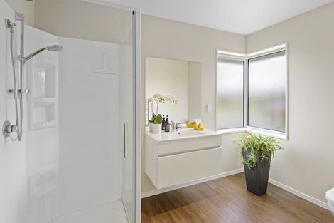 Photo of property in 2 Te Aika Street, Marshland, Christchurch, 8083