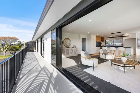 Photo of property in 114 Bramley Drive, Farm Cove, Auckland, 2012