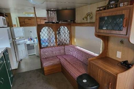 Photo of property in 415 Settlement Road, Puni, Pukekohe, 2678