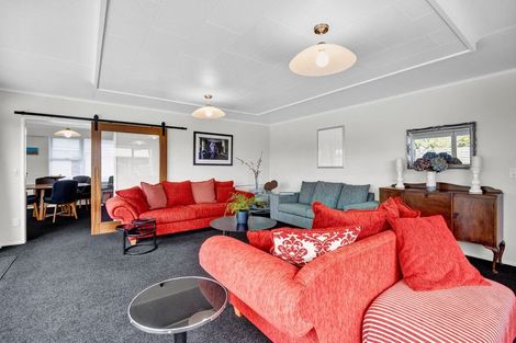 Photo of property in 15 Davidson Street, Hawera, 4610