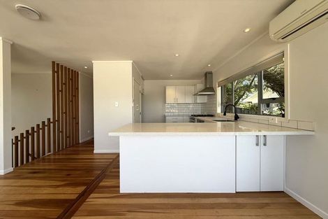 Photo of property in 264 Glenvar Road, Torbay, Auckland, 0630