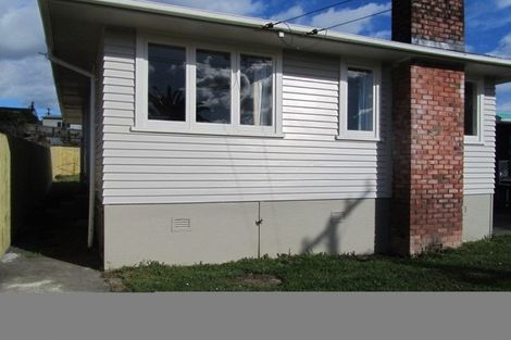 Photo of property in 38 Valonia Street, New Windsor, Auckland, 0600