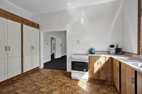 Photo of property in 206 Henwood Road, Paraite, New Plymouth, 4372