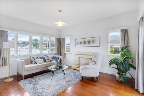 Photo of property in 1/91 Nile Road, Milford, Auckland, 0620