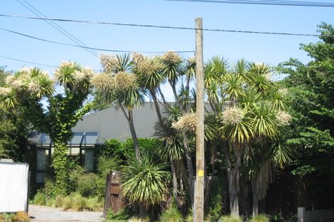 Photo of property in 72 Stapletons Road, Richmond, Christchurch, 8013