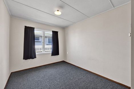 Photo of property in 8 Pacey Avenue, Hawera, 4610