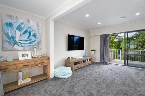 Photo of property in 22 Bay Grove, Pukehangi, Rotorua, 3015