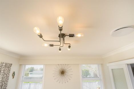 Photo of property in 10 Bond Street, Marton, 4710