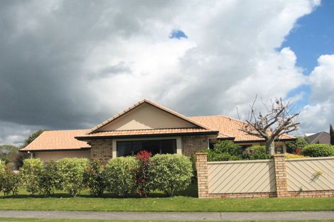 Photo of property in 1 Sissinghurst Court, Bethlehem, Tauranga, 3110