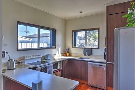 Photo of property in 39 Albany Street, Gore, 9710