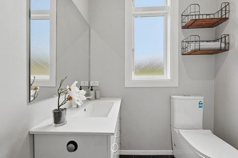 Photo of property in 38 Bernard Street, Kenmure, Dunedin, 9011