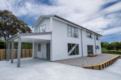Photo of property in 17 Moraine Place, Lake Hawea, Wanaka, 9382