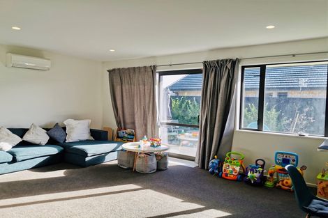 Photo of property in 2 Meyer Crescent, Halswell, Christchurch, 8025