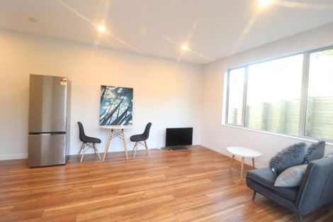 Photo of property in 8a Albany Highway, Greenhithe, Auckland, 0632