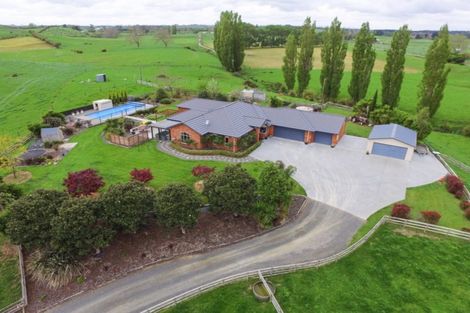 Photo of property in 2520b River Road, Horsham Downs, Hamilton, 3281