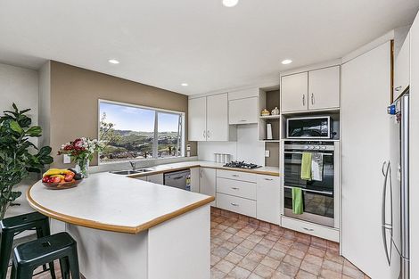 Photo of property in 24 Waverton Terrace, Churton Park, Wellington, 6037