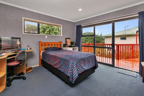 Photo of property in 5 Noone Close, Onerahi, Whangarei, 0110