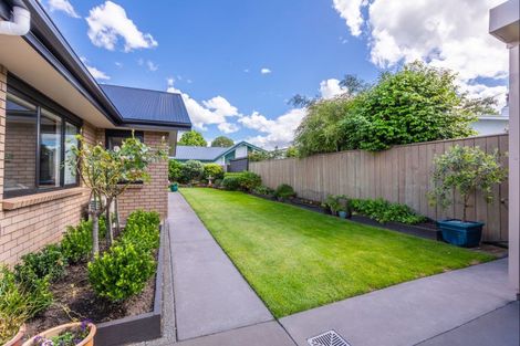 Photo of property in 6a Willow Drive, Taradale, Napier, 4112