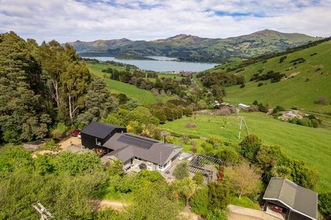 Photo of property in 120 Pipers Valley Road, Duvauchelle, Akaroa, 7581