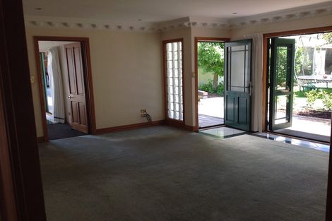 Photo of property in 7 Short Road, Riverhead, Kumeu, 0892