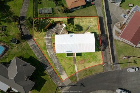 Photo of property in 14 Adams Place, Te Kamo, Whangarei, 0112