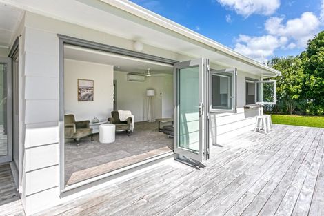 Photo of property in 68 Kon Tiki Road, Whiritoa, Whangamata, 3691