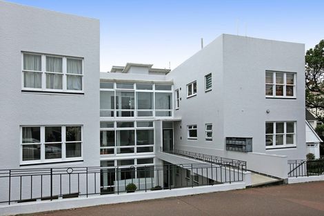 Photo of property in Illawarra Flats, 10/6 Brighton Road, Parnell, Auckland, 1052