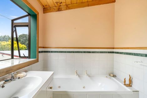 Photo of property in 42 Delhi Avenue, Aramoho, Whanganui, 4500
