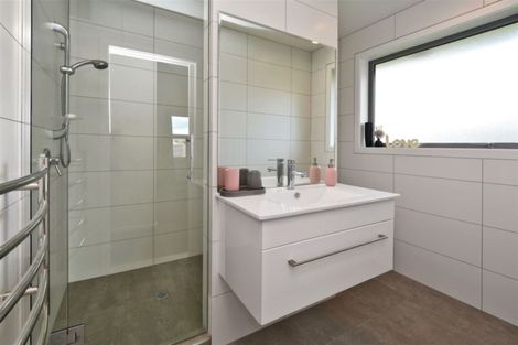 Photo of property in 24 Mcdermott Place, Halswell, Christchurch, 8025