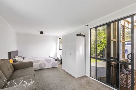 Photo of property in 316 Mountain Road, Maungaturoto, 0587