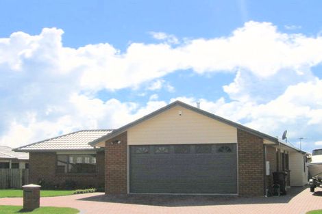 Photo of property in 10 Frame Place, Owhata, Rotorua, 3010