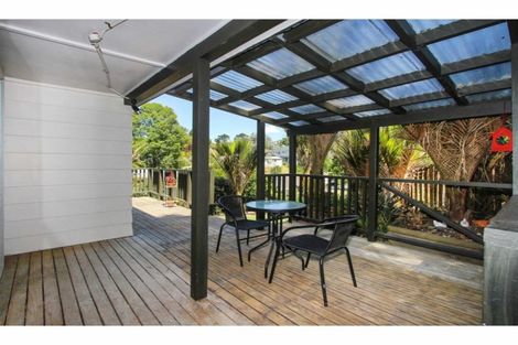 Photo of property in 1/18 Teviot Place, Totara Vale, Auckland, 0629