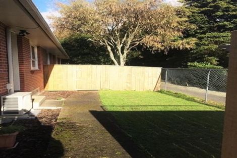 Photo of property in 2/76 Clouston Park Road, Clouston Park, Upper Hutt, 5018