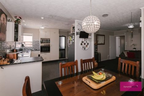 Photo of property in 7 Lydia Place, Kelvin Grove, Palmerston North, 4414