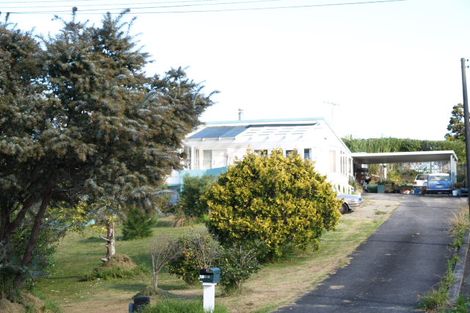 Photo of property in 63 Pah Road, Cockle Bay, Auckland, 2014
