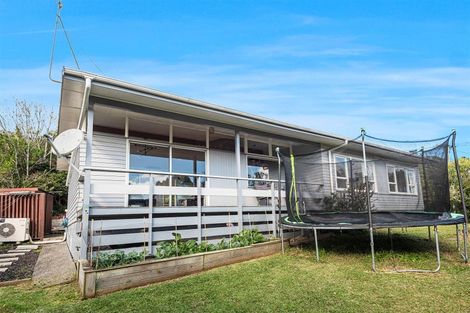 Photo of property in 42 Hilltop Avenue, Morningside, Whangarei, 0110