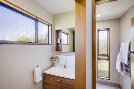 Photo of property in 16 Ngarimu Crescent, Taradale, Napier, 4112