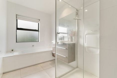 Photo of property in 41 Andalusian Way, Karaka, Papakura, 2113