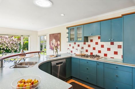 Photo of property in 37 Murray Court, Paraparaumu Beach, Paraparaumu, 5032