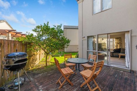 Photo of property in 26 Terracotta Drive, Blockhouse Bay, Auckland, 0600