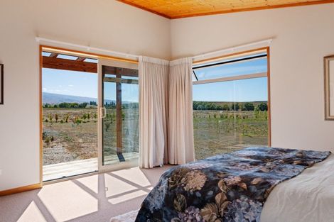 Photo of property in 163 Golden Road, Springvale, Alexandra, 9393